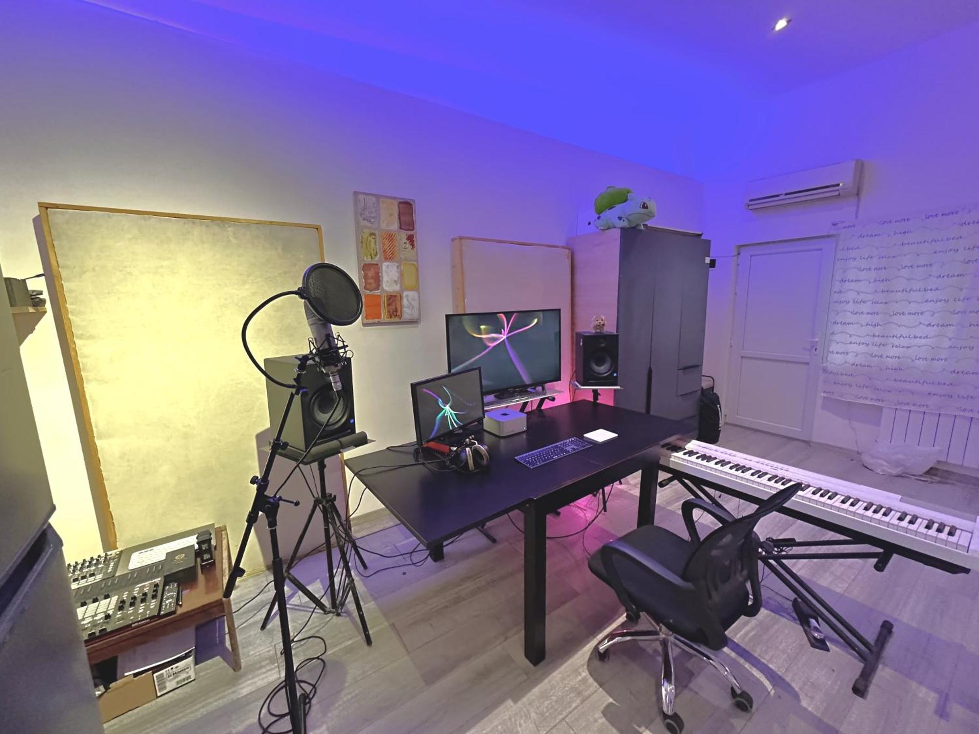 יירבאן Cosy Studio With Beautiful Garden מראה חיצוני תמונה