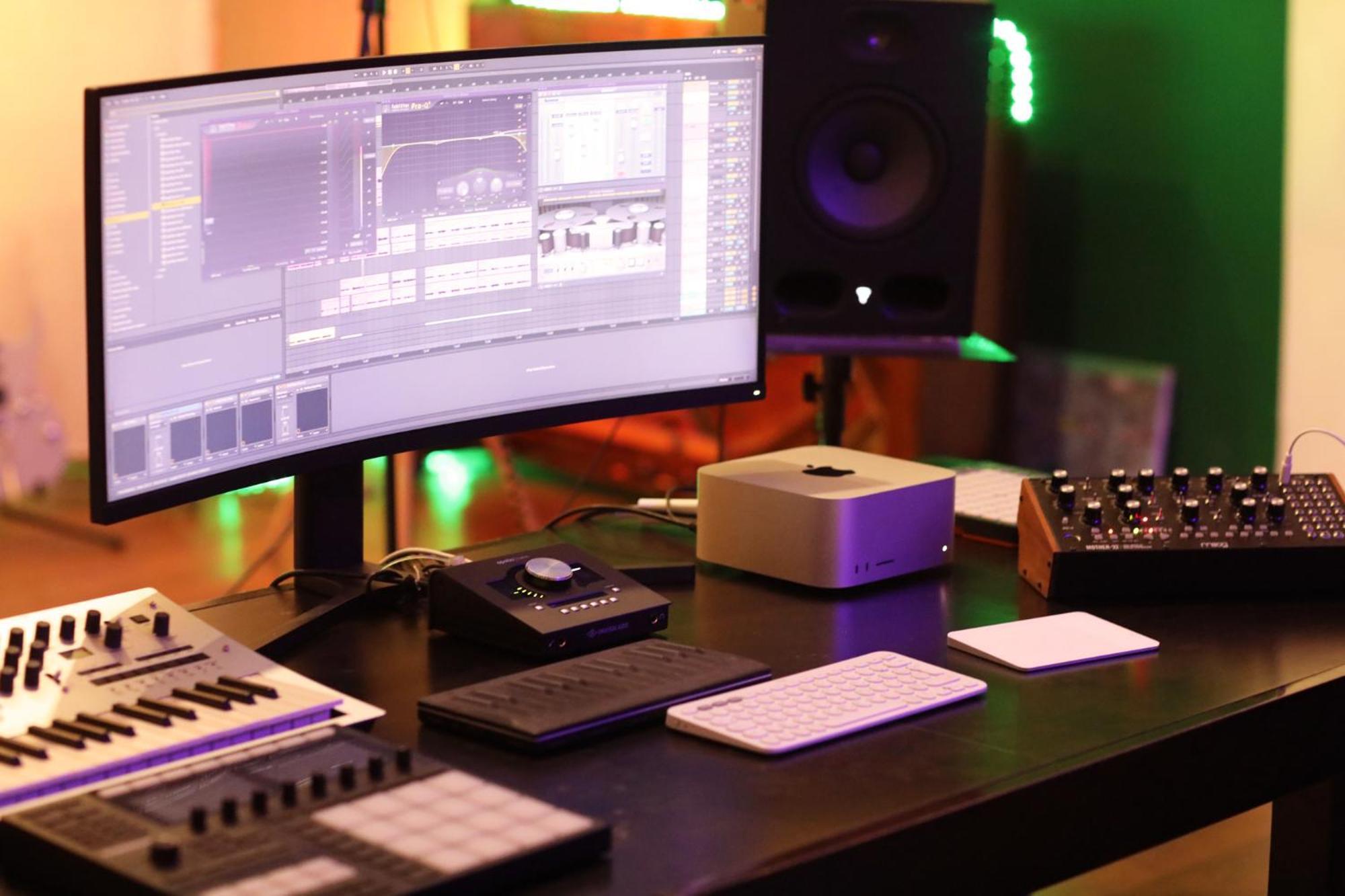 יירבאן Cosy Studio With Beautiful Garden מראה חיצוני תמונה